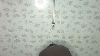 Bath Time with Dwuxxx
