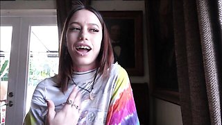 Hottie Alex and Laya's cumshot action