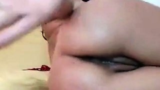 Webcam Girl Shows Off Her Delicious Vagina