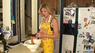 Nevaeh Lace and Jennifer Blaze Lesbian Kitchen Toy Play