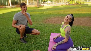 Big Cock Stretches Her Ass