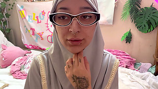 Blowjob Hijab