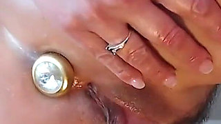 Butt Plug Play with Ass Shaking