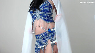 Belly Dancer's Bootyshaking Ass Worship