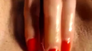 Wet Pussy Squirting on Webcam