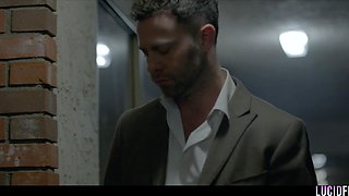 LUCIDFLIX Room  with Lilly Bell