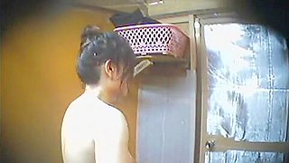 Home shooting male and his girlfriend in shower dvd TO-3964