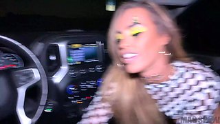 PHAT ASS WHITE GIRL Kelsi Monroe Dresses Up for A Spooky Halloween and Gets Screwed Outdoors at Night