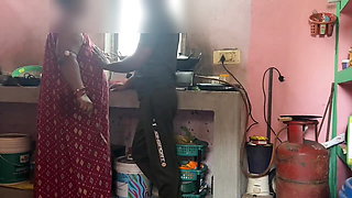 Meri pyari bhabi ke saath kitchen me ghapa ghap kiya