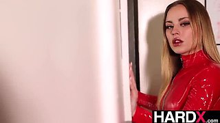 Sexy Anna Claire Clouds in Latex Gets Deep Anal Pounding