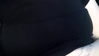 Horny Slut Starts Fingering Her Wet Pussy in the Back of the Taxi Driver