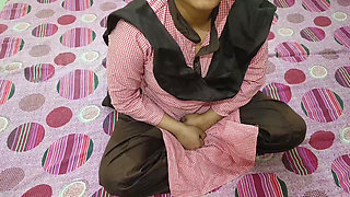 Desi College Girl First Time Sex with Boyfriend in Hotel