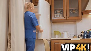 Vip4k. manager is dissatisfied with work so he penetrates mature maid