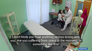 Fake Hospital - Naughty Vocal Patient Takes Doctor's Cock in Her Mouth Before Wild Creampie
