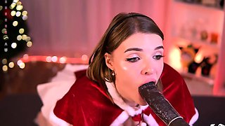 Beautiful Russian teen masturbating on webcam w toys