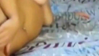 Witness Sexydea's Erotic Fingering Extravaganza on Live Webcam