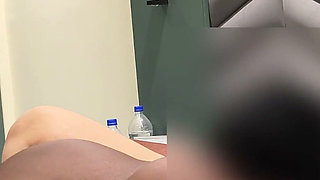Boyfriend Lick Pussy Make Her Orgasm Using Vibrator