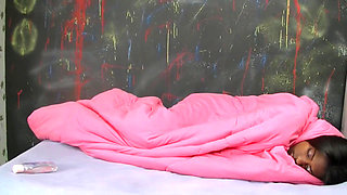 Face sitting interracial - Soraya Carioca