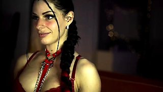 Big boob brunette masturbates on webcam