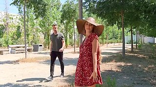 Alberto Blanco and Mary Popiense having sex in a public place