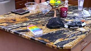 Amateur sexy teen brunette posing