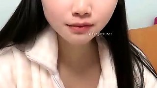 Beauty small tit amateur teen masturbating her shaved pussy