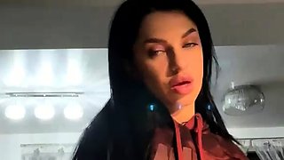 Hot brunette from squirt masturbating on webcam
