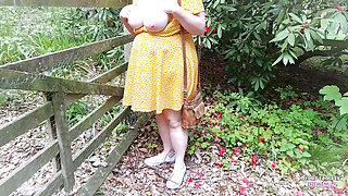 I hope no one saw me flashing my big tits in the woods (homemade ass pussy masturbation mature cheating wife aunt bbw_wife)