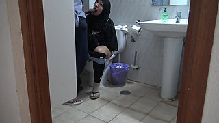 Muslim Woman Caught I Take Out My Big Black Cock for My Turkish Colleague.