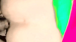 Desi wife with voice in Hindi. Fucked the country wife doggy style. The wife's screams went out.