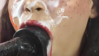 Student Pays with Sloppy Deepthroat to Pass Exam