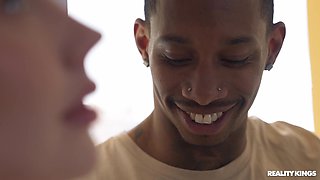 Lustful hussy soul-stirring xxx scene
