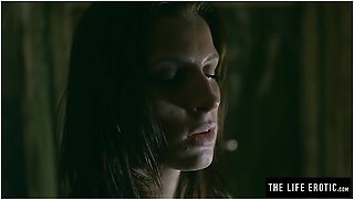 Close Ups Of A Girl Peeing On The Floor And Masturbating Hard With Victoria Daniels
