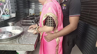 Hot Desi Beauty Full Bhabhi Enjoying Sex in Kitchen.