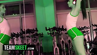 Free Premium Video Fit Teens Pumpsome Serious Iron In The Gym And Gets Their Coochies Drilled Deep