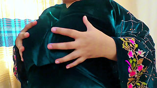 Naughty Stepsister Teases Stepbrother with Her Juicy Horny Figure - Yemeni Arab Wife Cheating Her Husband with Stepbrother