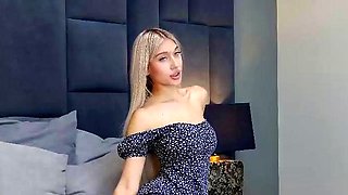 Close up MiLF getting it in the ass