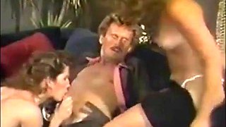 Siobhan H in the livingroom ft. Siobhan Hunter: Blowjob, Babe  Blonde Porn