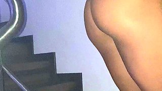 amateur vip ass flashing boobs on live webcam