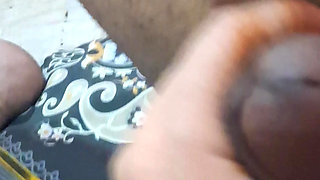 Indain Bhabi ko k ghar mai bhabi ko phela