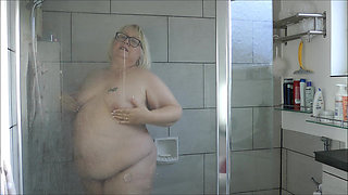 Lexie Cleans up in the Shower