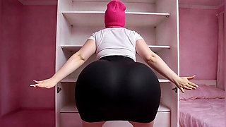 Secretary with Huge Ass