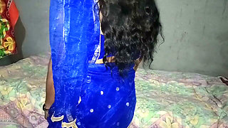 I Wear a First Time Saree and My Stepbrother Fucked Hard Me in Doggy Style