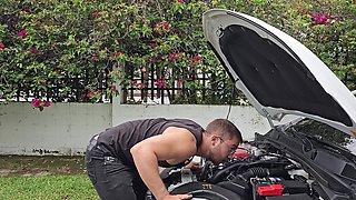 They help me repair my car and I pay with a fuck