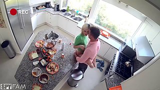 Kiara Cole - Big-Cock Stepsis Craves Stepbros Cock Post-Thanksgiving