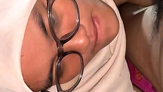 18 Year Old Girl Gets Crot on the Face