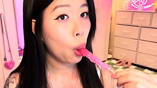 Asian teen likes toys inside her wet muff