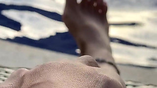 I Really Love to Go to the Pool and to Seduce People There