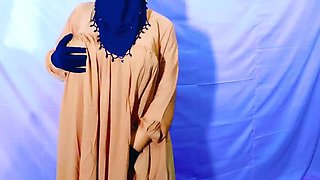 Desi Housewife Dirty Talk Blowjob - Busty Indian Beauty Hardcore Sex