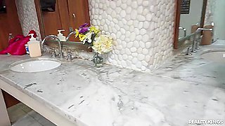 Selina Bentz - Working Out By Lifting Cock [fullhd] - Selina Bentz